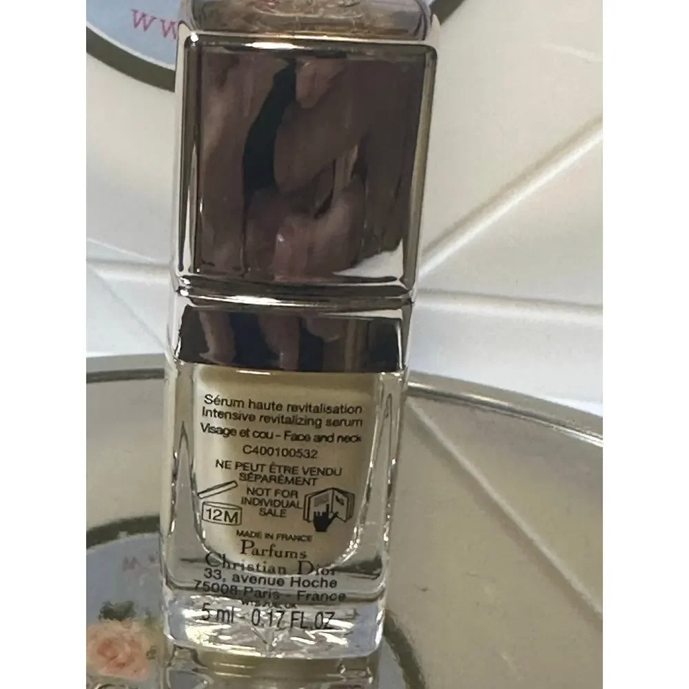 Dior Prestige Le Nectar Premier 5 mL- NEW. NO BOX - Picture 2 of 3